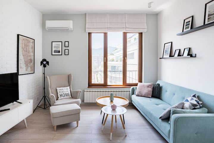Scandinavia Apartment in Central Location near Vitoshka