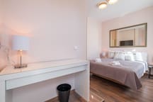 Sofia Dream Apartments - Lovely 3BD on Knyaz Boris 21 Flataway