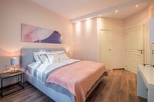 Sofia Dream Apartments - Lovely 3BD on Knyaz Boris 28 Flataway