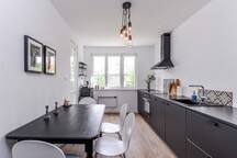 66 Apartment - Stylish Two Bedroom in Lozenets 14 Flataway