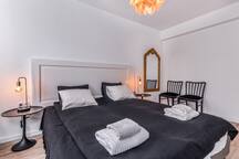 66 Apartment - Stylish Two Bedroom in Lozenets 1 Flataway