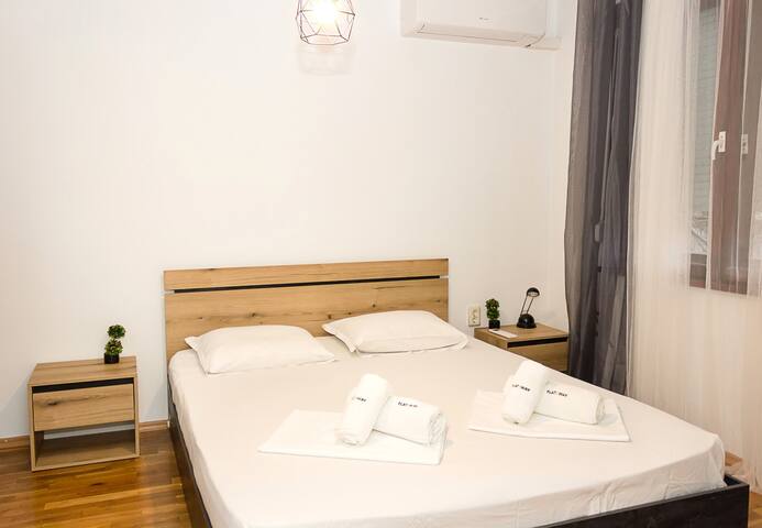 RED Square - Family Apartment in Varna TOP Centre 3 Flataway