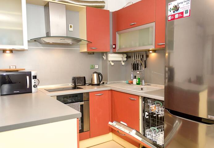 RED Square - Family Apartment in Varna TOP Centre 9 Flataway