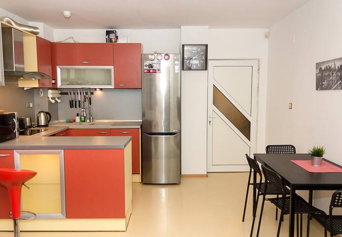 RED Square - Family Apartment in Varna TOP Centre 10 Flataway