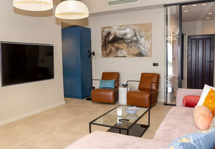 Luxury 4-bedroom Villa in Black Sea Rama Resort 6 Flataway