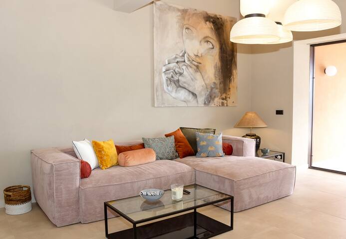 Luxury 4-bedroom Villa in Black Sea Rama Resort 8 Flataway