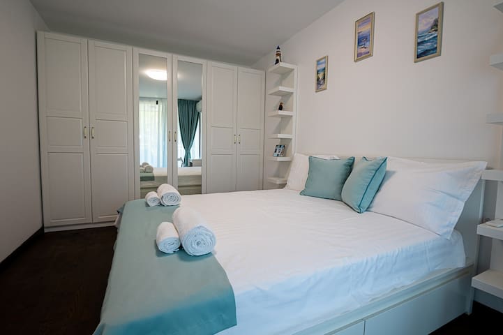 Stylish 1-BD Apartment St. Constantine and Helena 4 Flataway