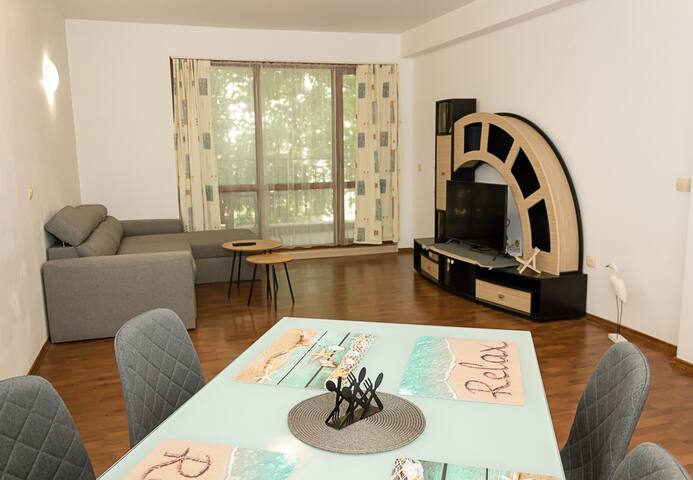 Modern Cozy 1BD apartment in the Center of Varna 5 Flataway