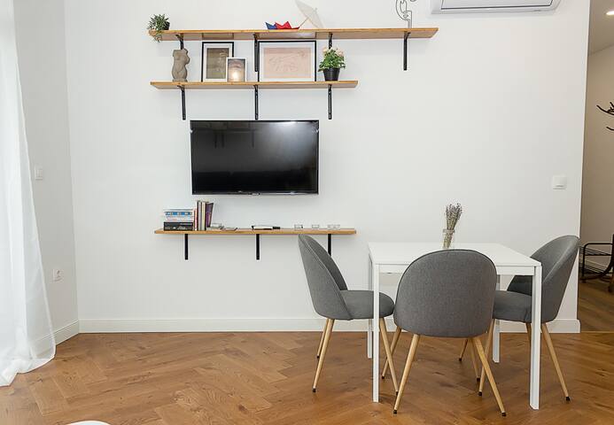 The Residential 1BD Apt. with O/DR Thermal Pool 7 Flataway