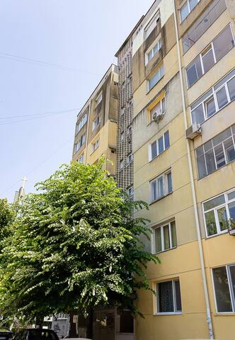 Bright Cozy 2BD Apartment near the Centre of Varna 23 Flataway