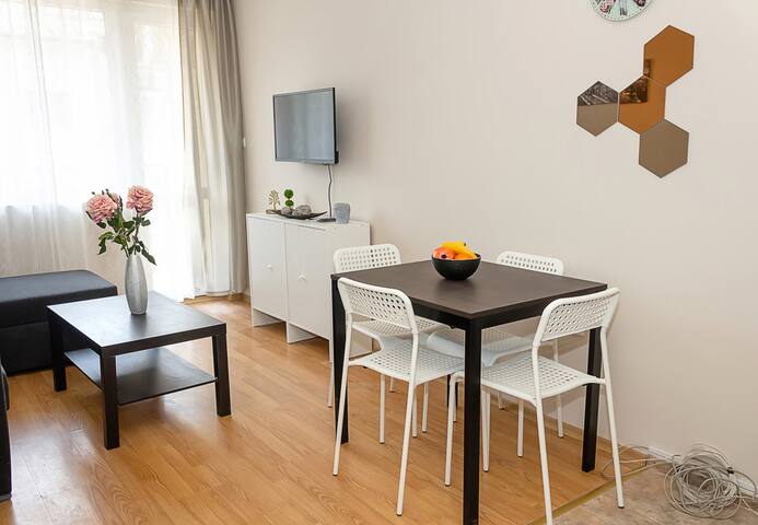 Stylish 1BD apartment with Cozy Balcony in Varna 5 Flataway
