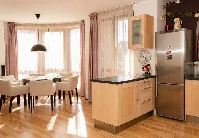 Lovely 1BD Apartment in the heart of Varna 4 Flataway