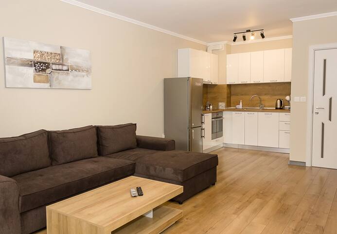 Bright & Modern 1BD Apartment in the Heart of Varna 2 Flataway