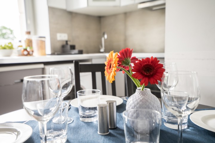 WARSAW CENTER  Peaceful 2-Bedroom Apartment near Old Town / metro Ratusz Arsenał 3 Flataway