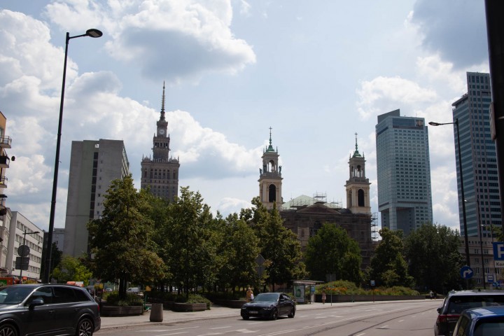 Grzybowska Skyline 3BDR Retreat with AC 26 Flataway