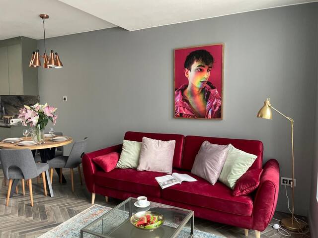 Penthouse Oasis: Luxurious 2BR with AC in Wroclaw 12 Apartamenty do wynajęcia