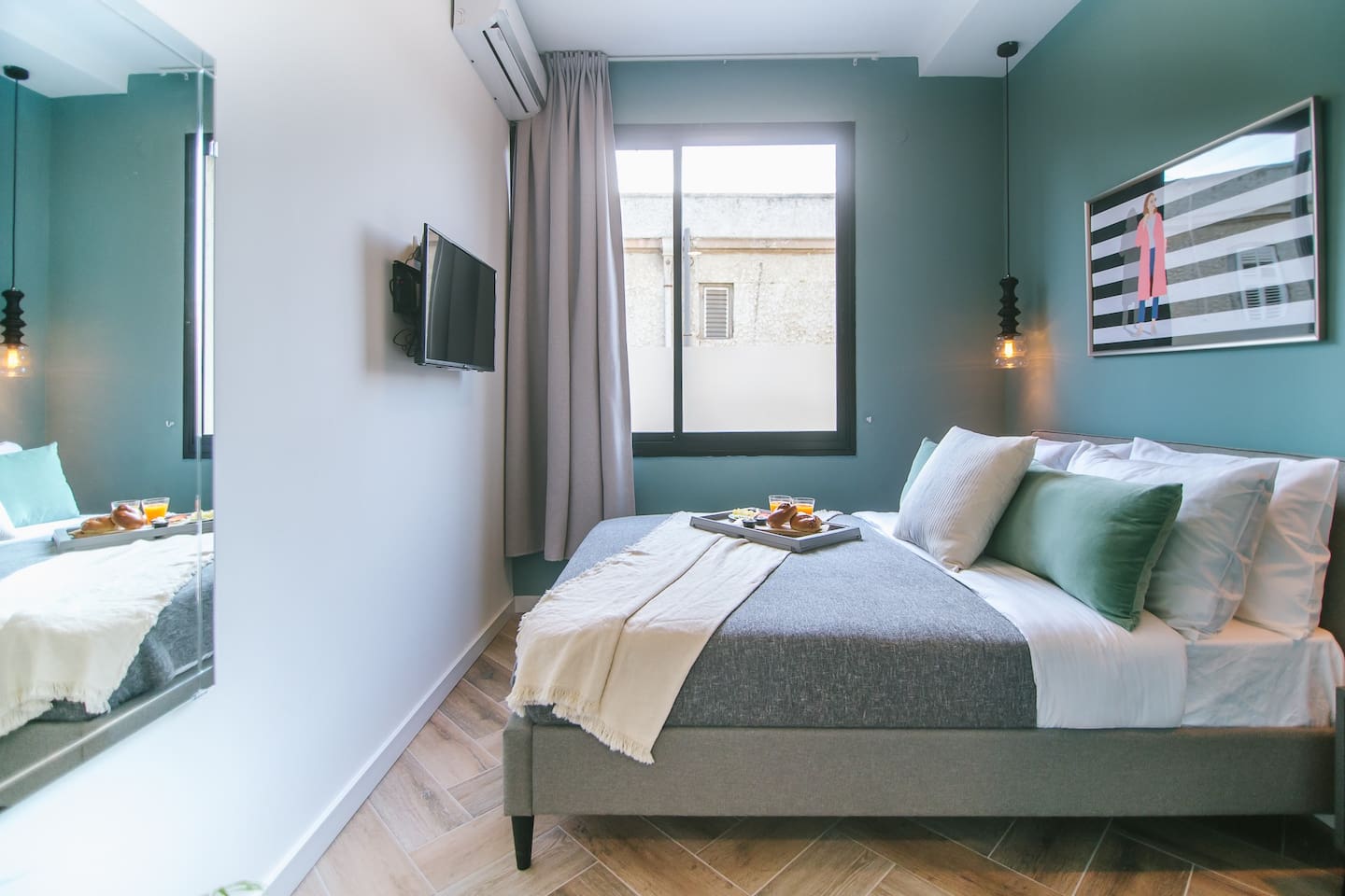 Listing 1 Business Studio <Very Central> Montefiore! Loginn Autonomous Hotels