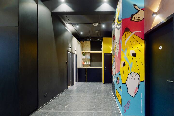 Listing 23 City Center Brand New Studio! 21 Loginn Autonomous Hotels