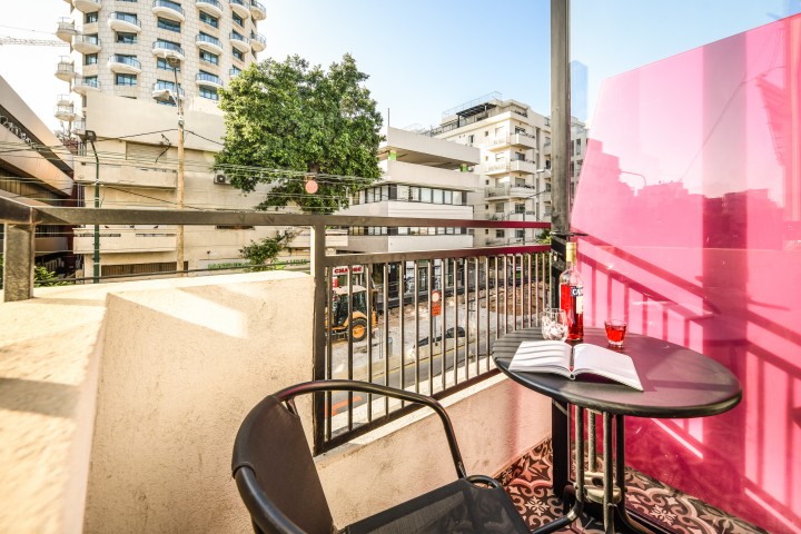 <Amazing Location> Sun Balcony Studio -Beachtime! 4 Loginn Autonomous Hotels