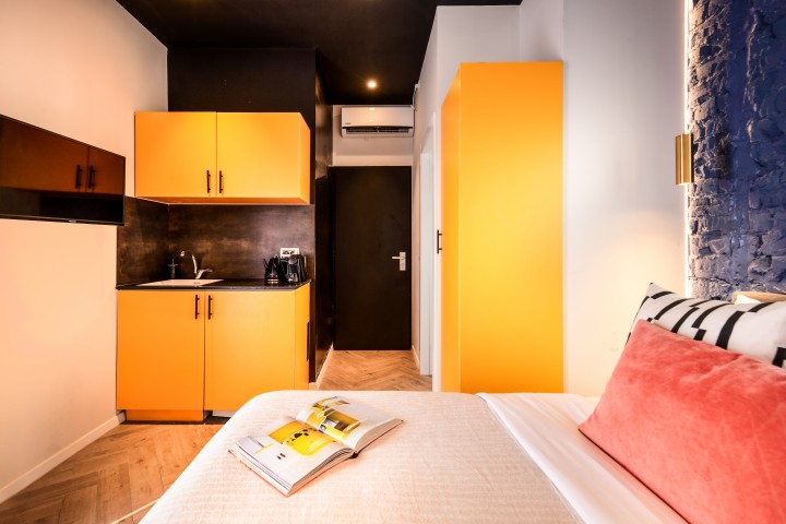 Listing 5 New Mini Rooftop Studio + Mini Kitchen! 3 Loginn Autonomous Hotels