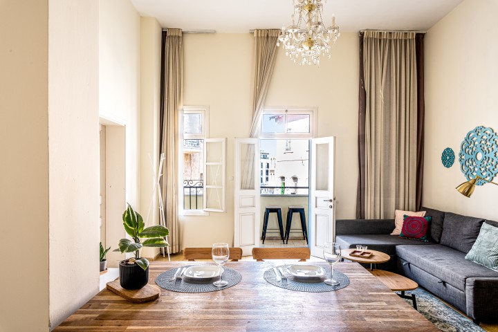 Listing 1 KING SIZE Jaffa Apt + Balcony - Clock tower view! Loginn Autonomous Hotels