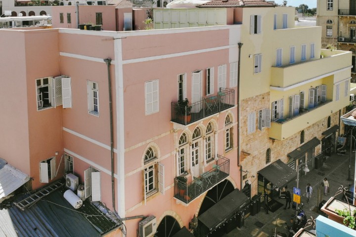 KING SIZE Jaffa Apt + Balcony - Clock tower view! 18 Loginn Autonomous Hotels