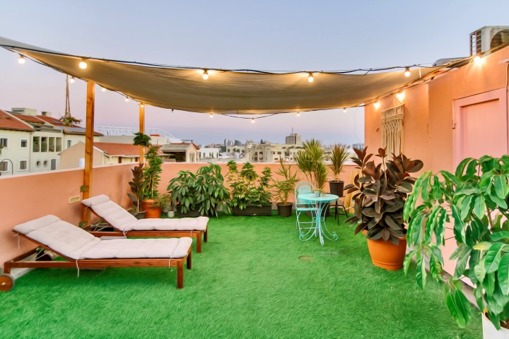 Listing 14 Jaffa Vibe: Private Studio & 1m>FleaMarket 12 Loginn Autonomous Hotels
