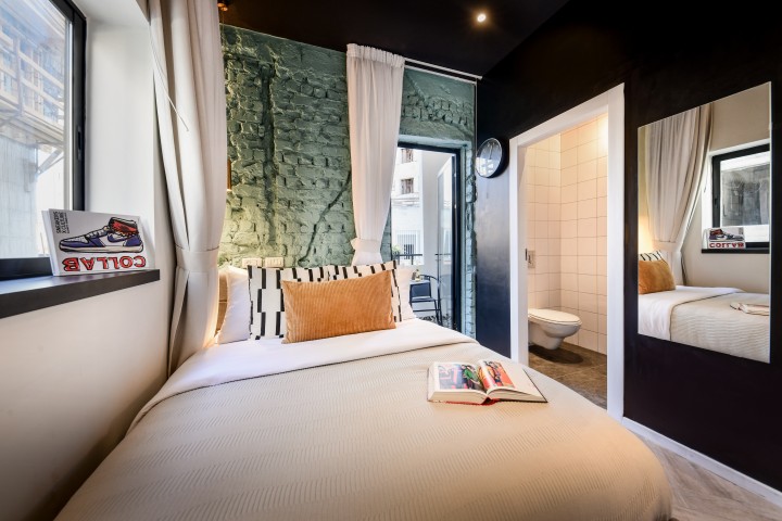 Listing 7 Loginn: Super Studio + Balcony +1min>Beach! 5 Loginn Autonomous Hotels