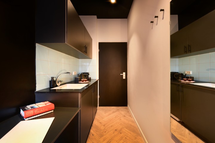 Loginn: Brand New Studio Apartment With Balcony! 5 Loginn Autonomous Hotels