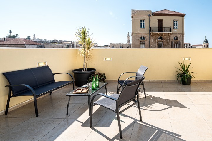 Listing 12 Jaffa Penthouse - View to Clock Tower 10 Loginn Autonomous Hotels