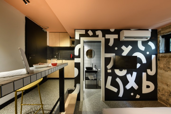 Compact Studio + Island Kitchen near Dizengoff! 6 Loginn Autonomous Hotels