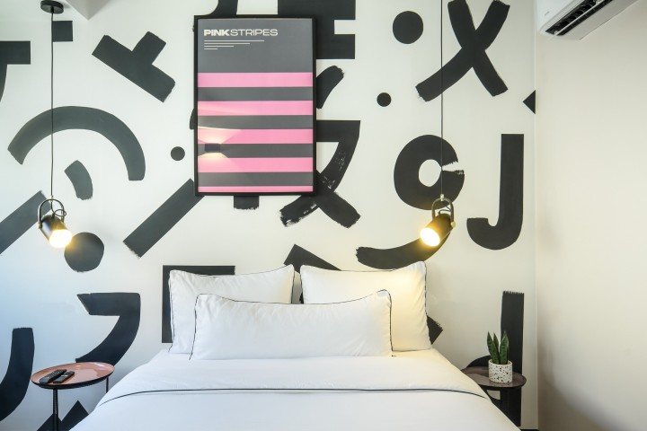 Listing 7 Super Studio with Kitchen & Near Dizengoff Square! 5 Loginn Autonomous Hotels