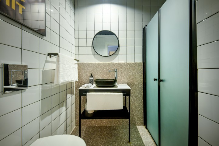 Listing 16 Brand New Studio+ Kitchen > Dizengoff Square! 14 Loginn Autonomous Hotels