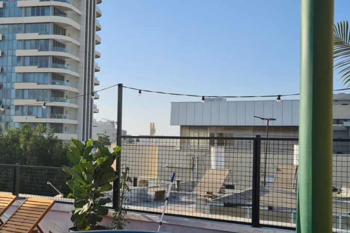 Urban Studio with Balcony near the Beach! 17 Loginn Autonomous Hotels