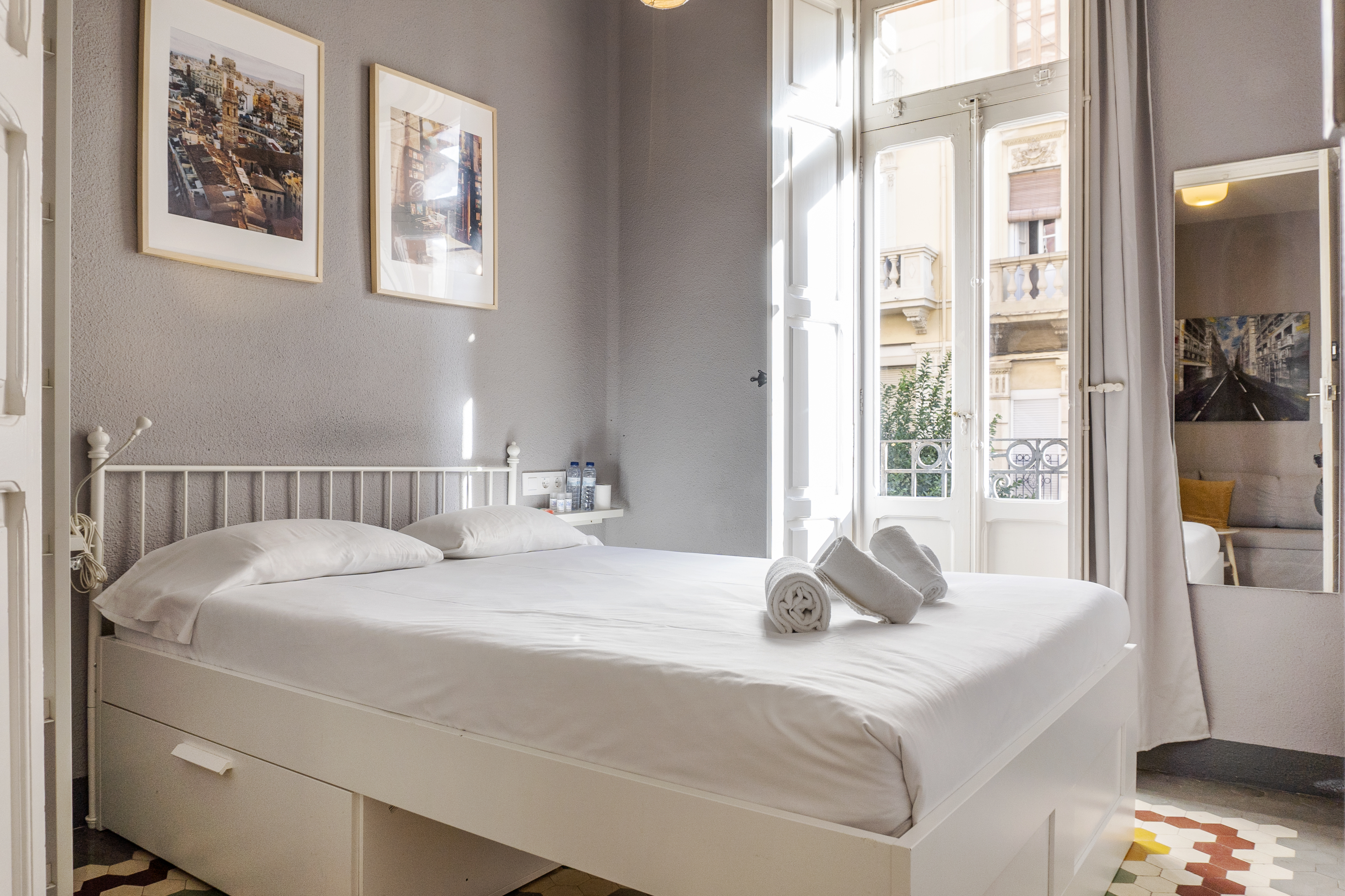 1T  Beautiful and cosy apartment within walking distance of the city centre 3 VLC HOST: Alquiler apartamentos corta duración
