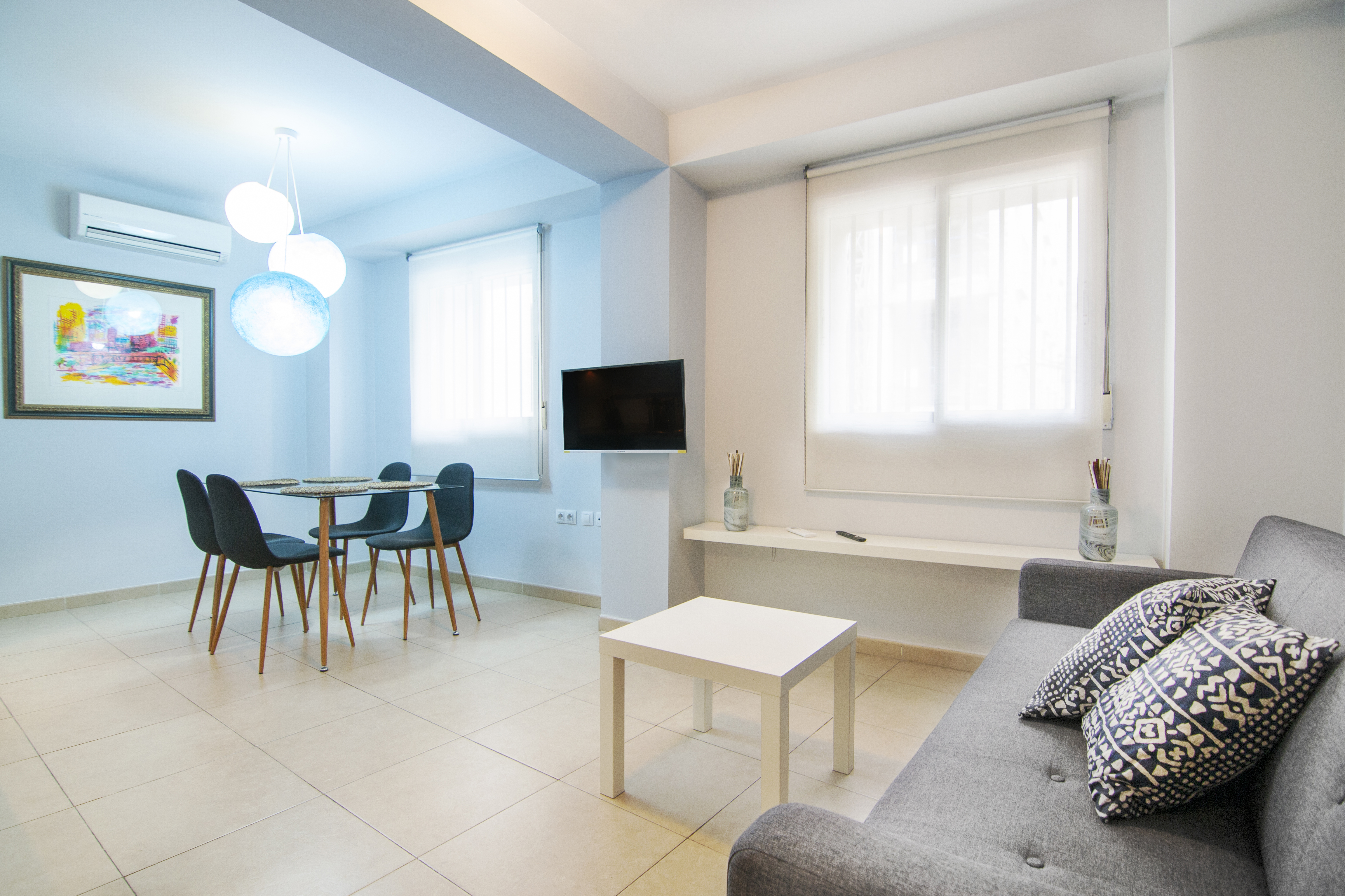 1T Lovely and modern apartment in Downtown 18 VLC HOST: Alquiler apartamentos corta duración