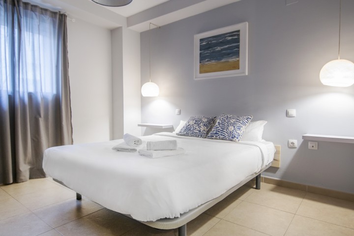 1T Lovely and modern apartment in Downtown 1 VLC Host