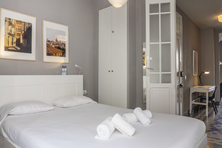 6T Wonderful accommodation close to city centre 0 VLC Host