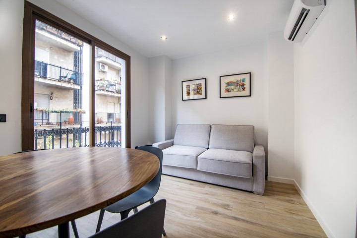 Charming apartment next to the Central Market 0 VLC Host