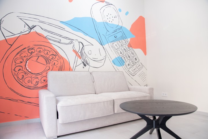 Bright Urban Style apartment close to the beach 3 VLC Host