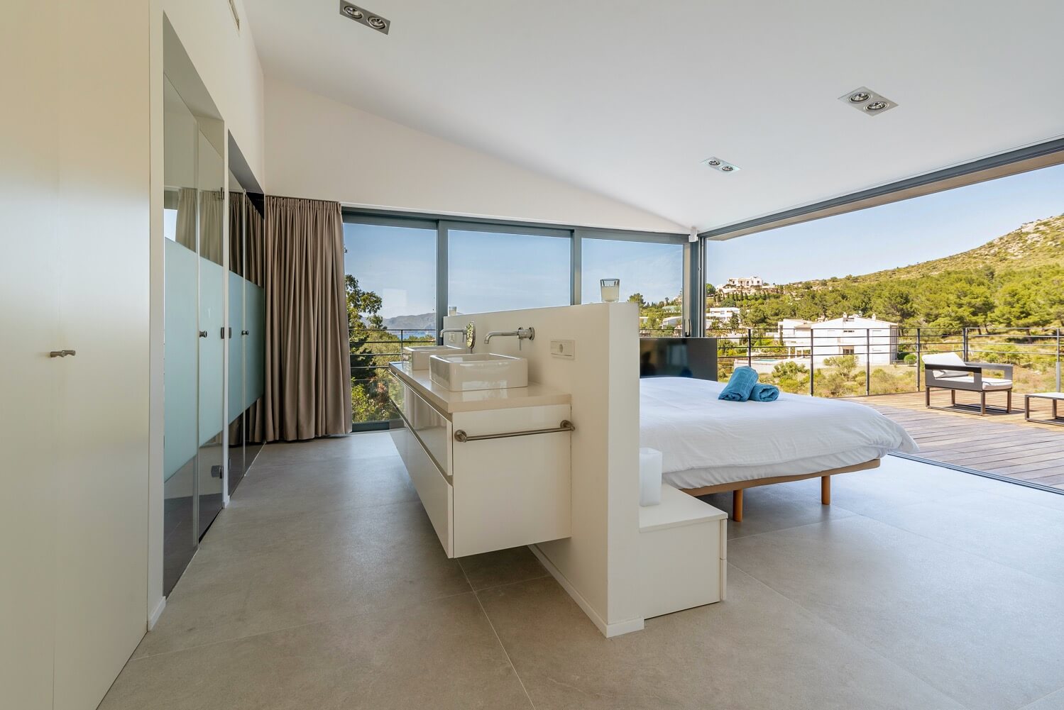 NATURE VILLA BONAIRE 16 Island Homes Mallorca