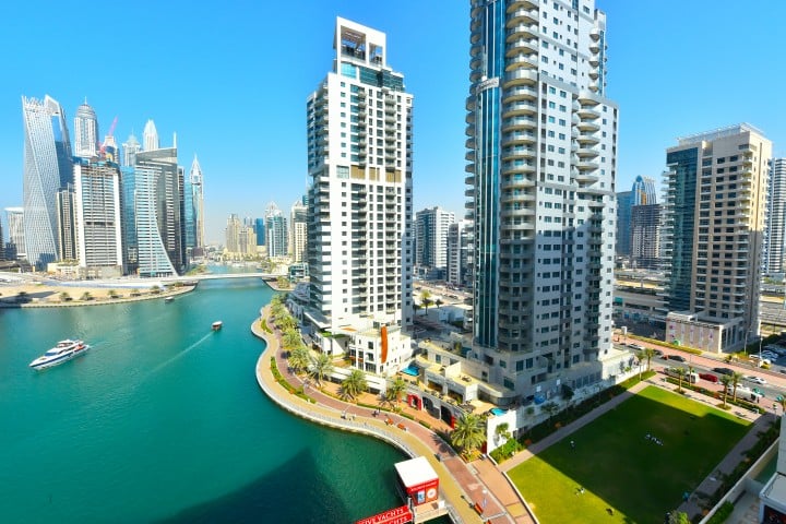 MVT - 1BR with Balcony & Stunning Marina View. 15 Luxury Escapes