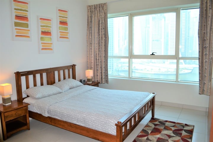 MVT - 1BR with Balcony & Stunning Marina View. 9 Luxury Escapes