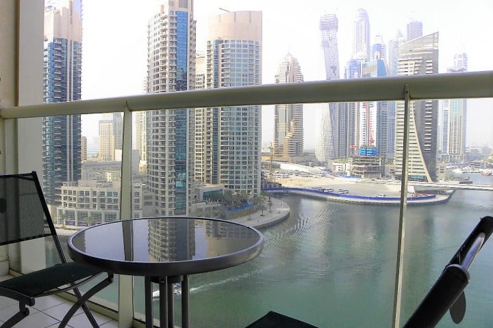 MVT - 1BR with Balcony & Stunning Marina View. 0 Luxury Escapes