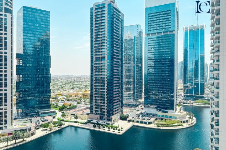 Lake View Brand New Studio in X1 Tower JLT - LND 17 Luxury Escapes