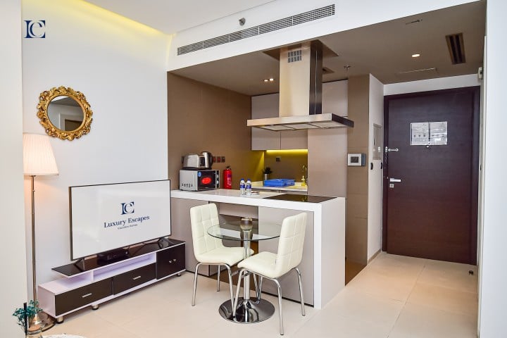 Cozy studio in Dubai Marina close to metro - AST 7 Luxury Escapes
