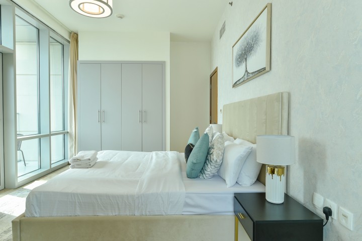 Dubai Canal View 1 BR Premium Apartment - AMN 11 Luxury Escapes