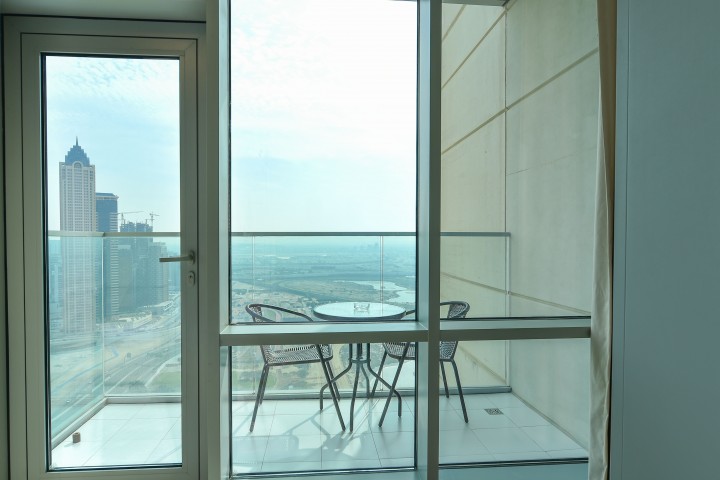 Dubai Canal View 1 BR Premium Apartment - AMN 13 Luxury Escapes