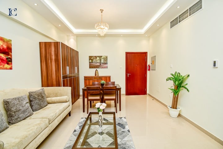 Cozy Studio Apt - Steps to Metro and Beach - Pearl 2 Luxury Escapes