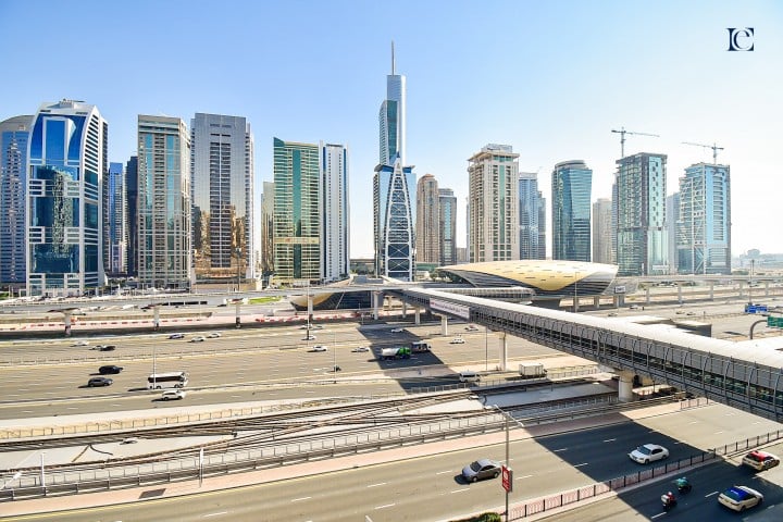 Stylish 1BR Apt - Near Metro in Dubai Marina - CAS 13 Luxury Escapes